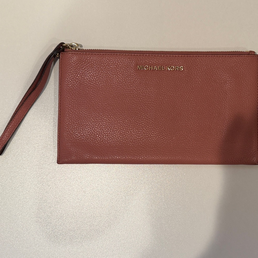 Michael Kors Rose Pink Wristlet